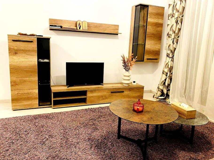 Luxury Apartment أراد المظهر الخارجي الصورة
