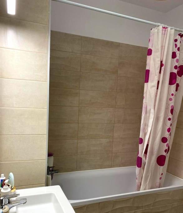 Luxury Apartment أراد المظهر الخارجي الصورة